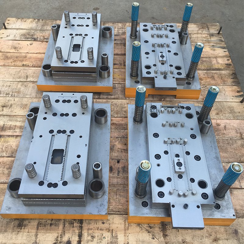 High Speed Metal Eyelet Stamping Mold, Metal Eyelet Making Mould, Progressive Die