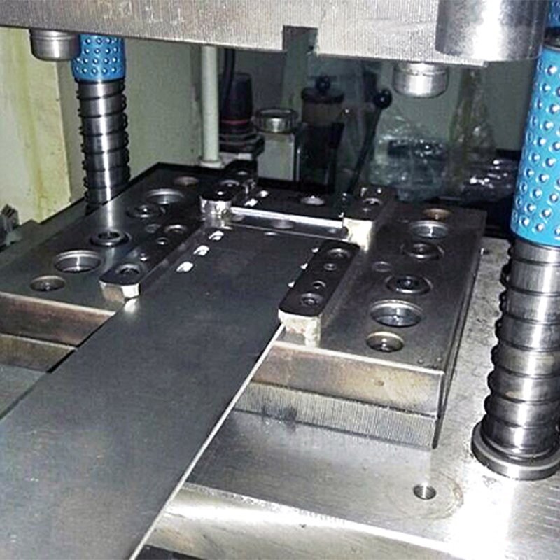 High Speed Metal Eyelet Stamping Mold, Metal Eyelet Making Mould, Progressive Die