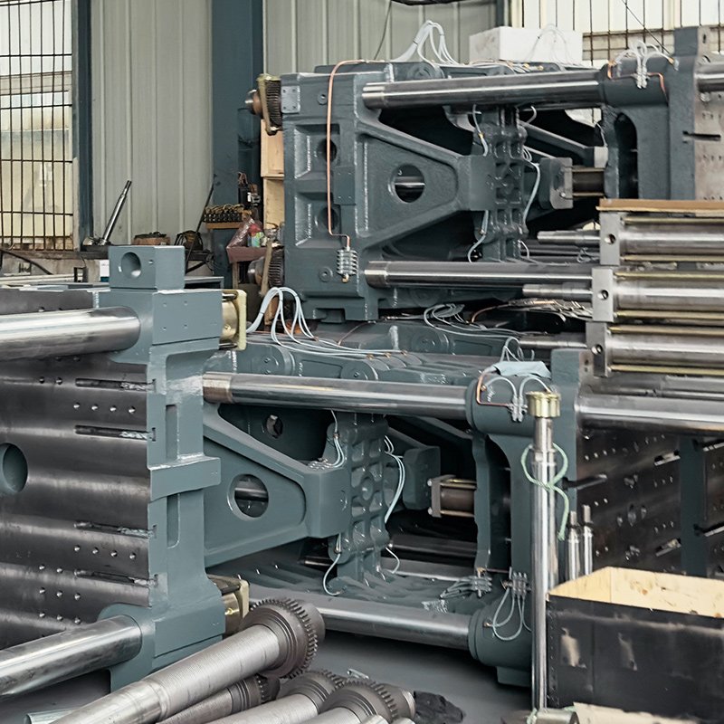 factory Haitian 450 tons of the original factory servo injection molding machine, plastic products molding machine