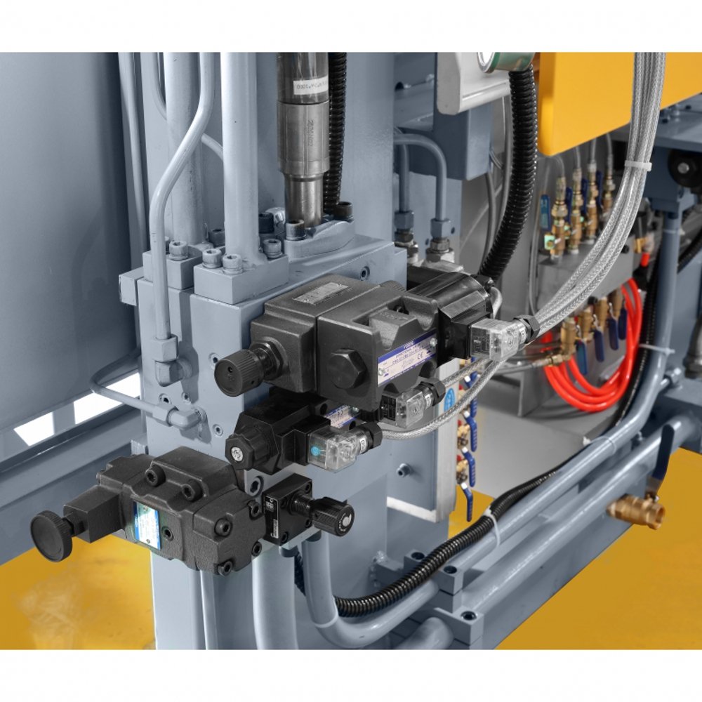 New Hot Chamber Die Casting Machine For Zinc Alloy Key Lock Core Zipper Kitchenware Servo Seal Badge Metal Parts