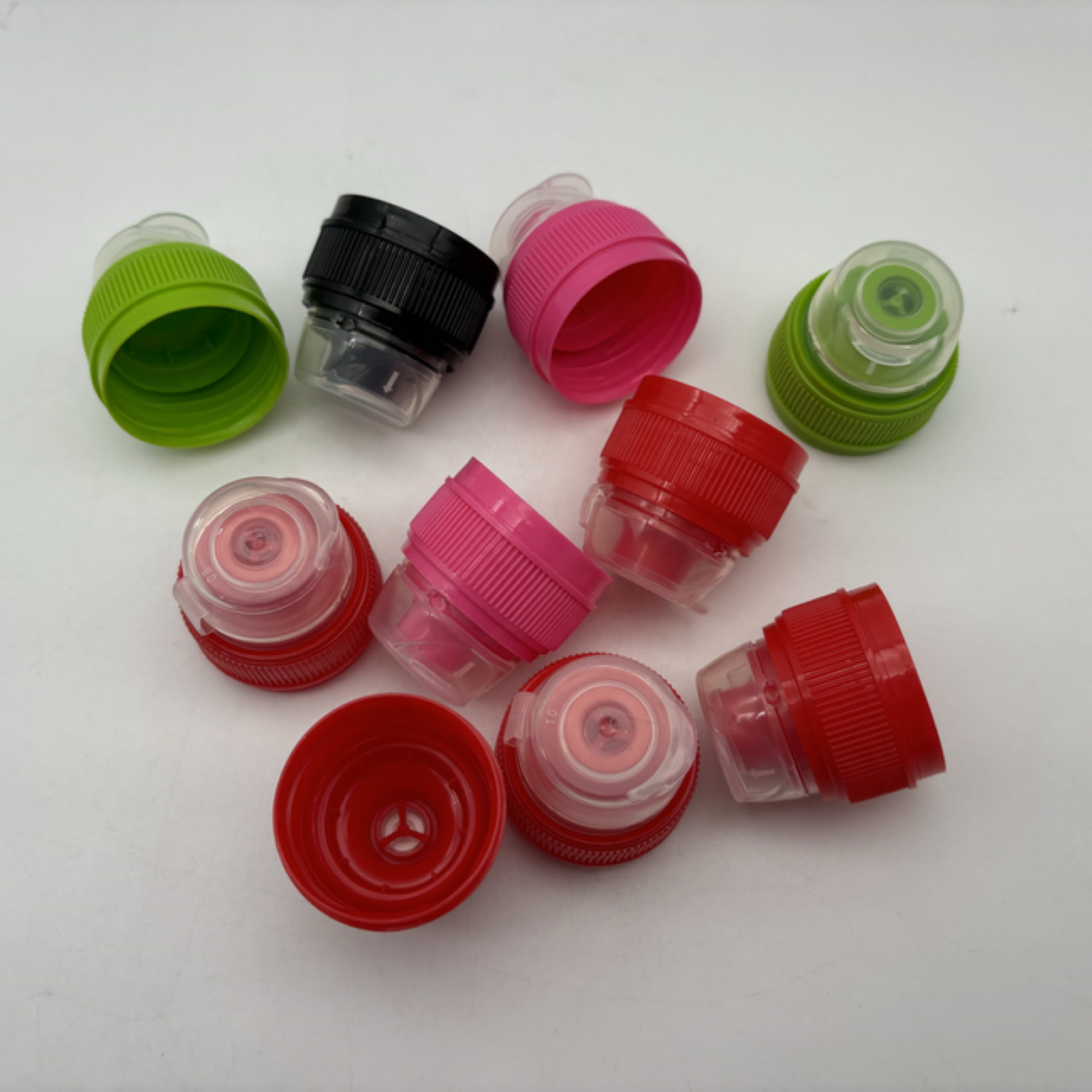 High Quality 30mm Various Colors Plastic Sports Water Bottle Cap With Safe Food Grade Material To Use