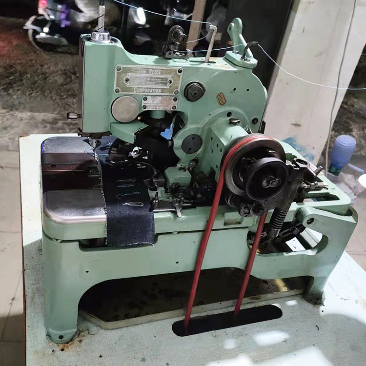 High performance Reece 101 keyhole button hole Sewing Machine second hand for pants and jeans making