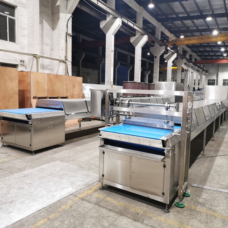 High quality Chocolate buttons making Machine chocolate depositing line
