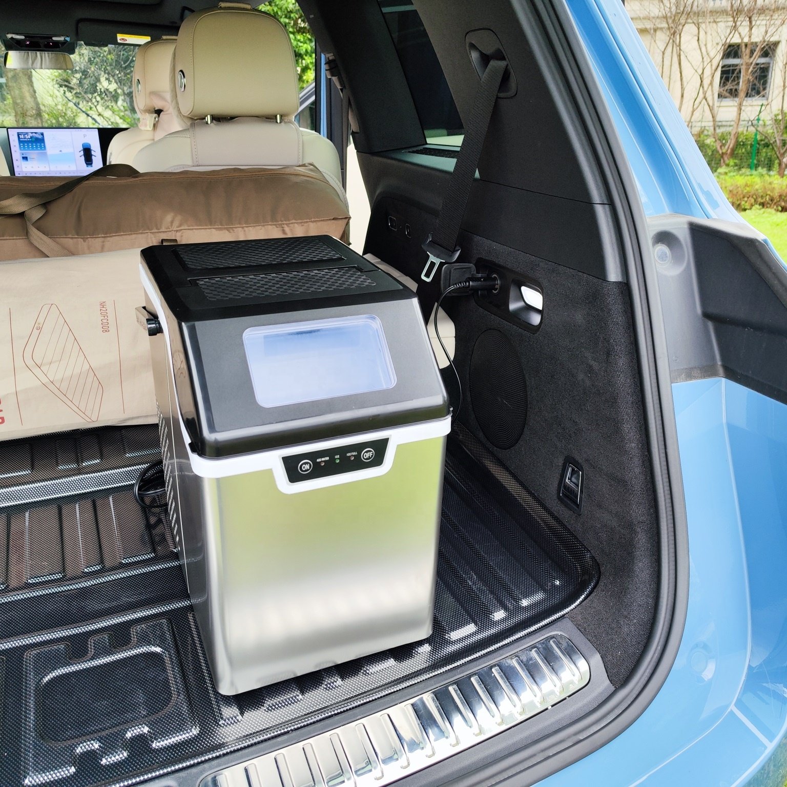 12V Camping Car Use mini nugget ice maker chewable pellet ice portable nugget ice making machine with handle ETL CE UKCA