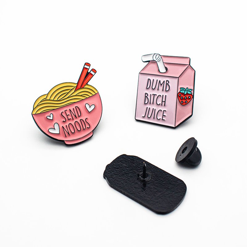 Halloween Zinc Alloy Metal Crafts Stapler Badge Rolling Gold Lapel May Khoan Safety Anime Custom Enamel Pins