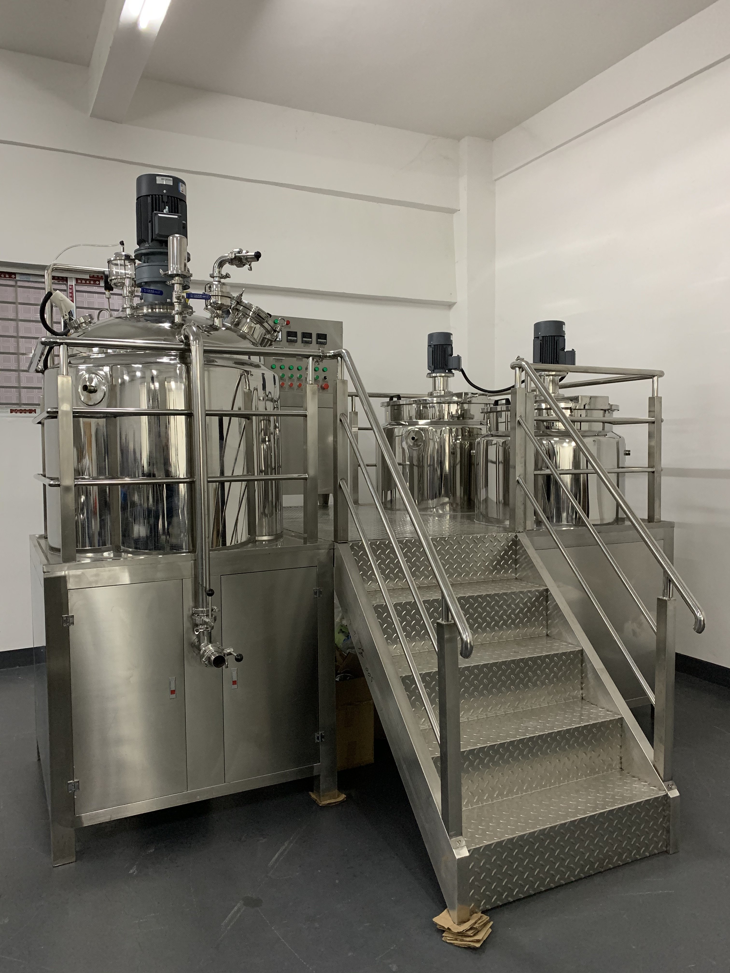 HVE Fixed Type 1000KG Cosmetic Cream Vacuum Homogenizer Mixer Body Lotion Making Machine Shampoo Emulsifying Mixing