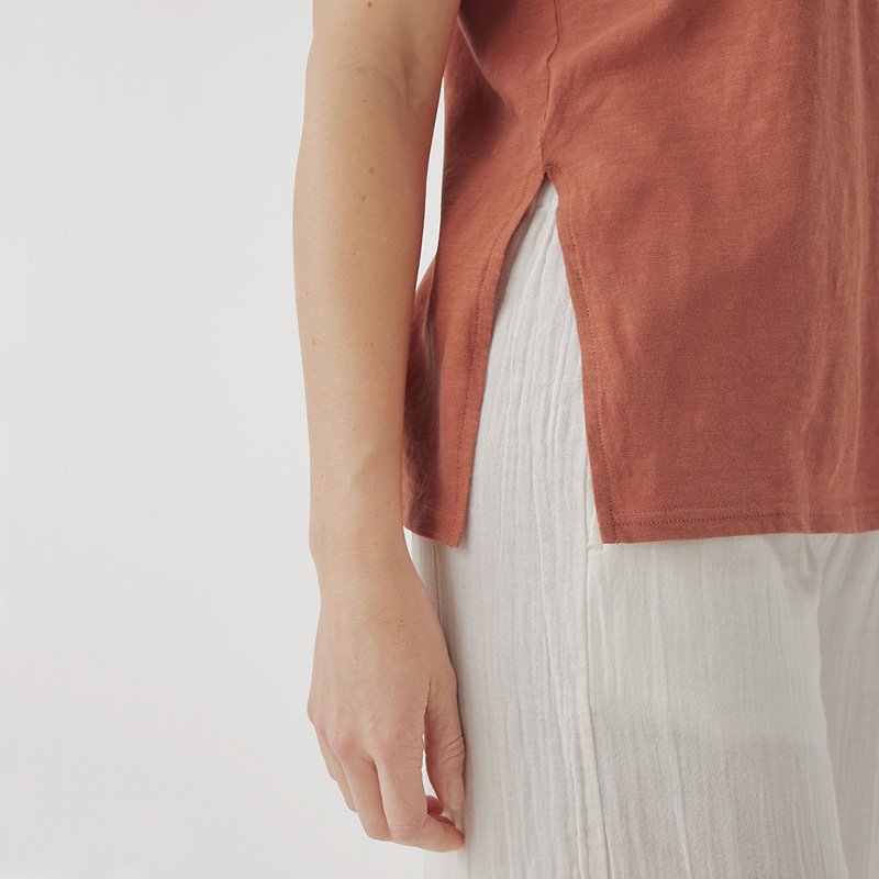Custom Soft and Breathable Natural Bamboo Oversized T Shirts for Women Summer Crewneck Short Sleeve Basic Tops Loose Fit
