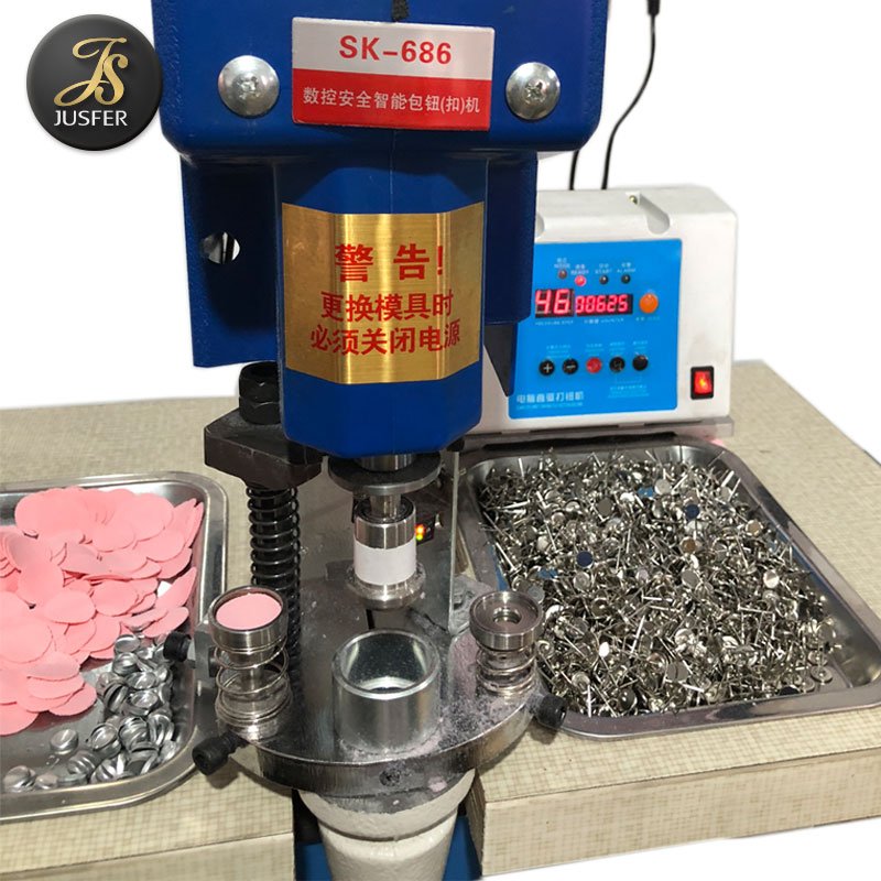 Semi-Automatic button making machine to cover buttons cover buckles machine