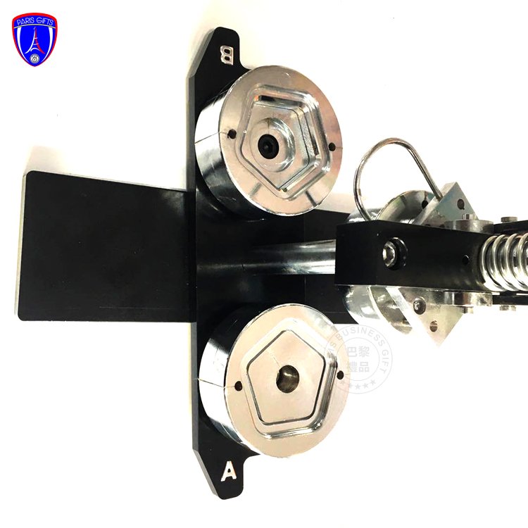 wholesale school pin Cat head button badge making machine
