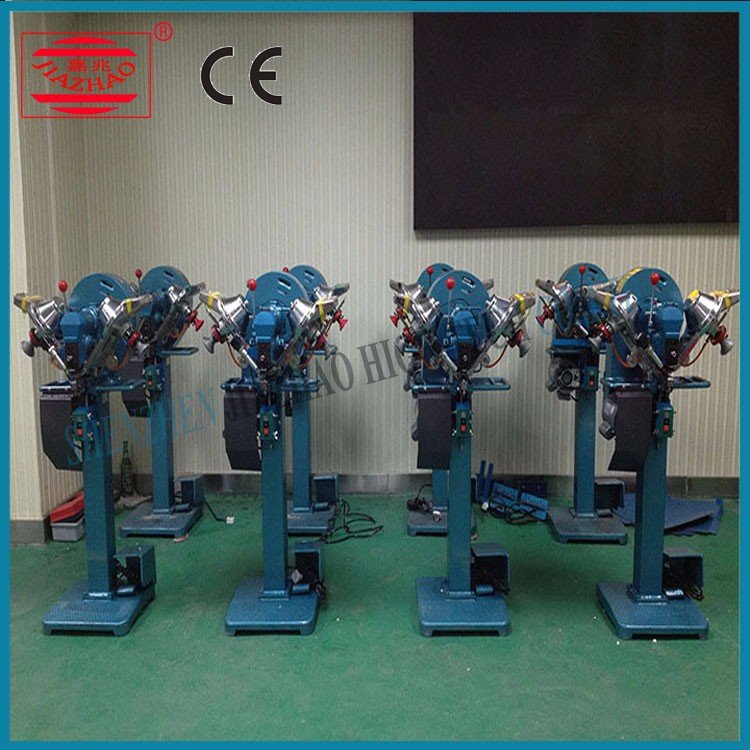 Fully automatic plastic button making machine