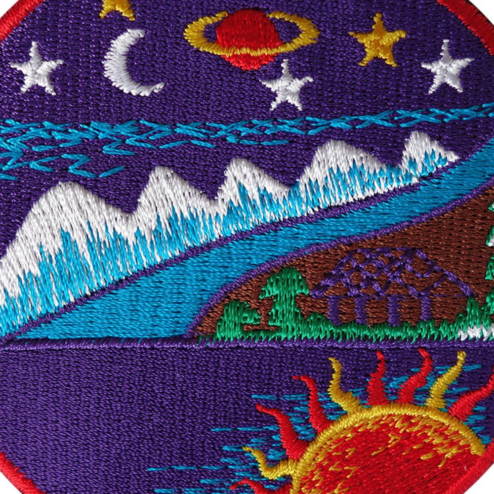 Custom Made Best Selling Logo Machine Embroidery Badges For Sale / OEM Service Low Prices Embroidery Machine Badges