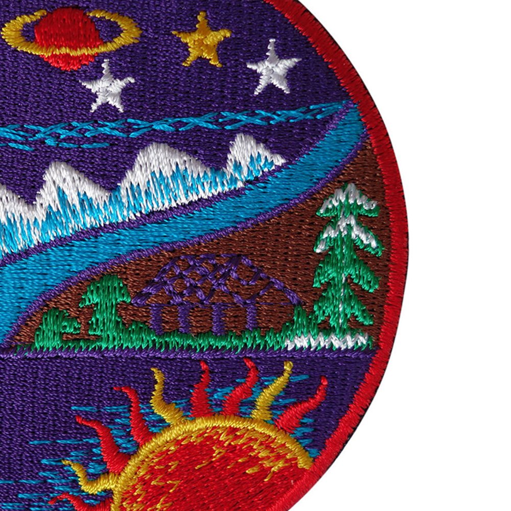 Custom Made Best Selling Logo Machine Embroidery Badges For Sale / OEM Service Low Prices Embroidery Machine Badges