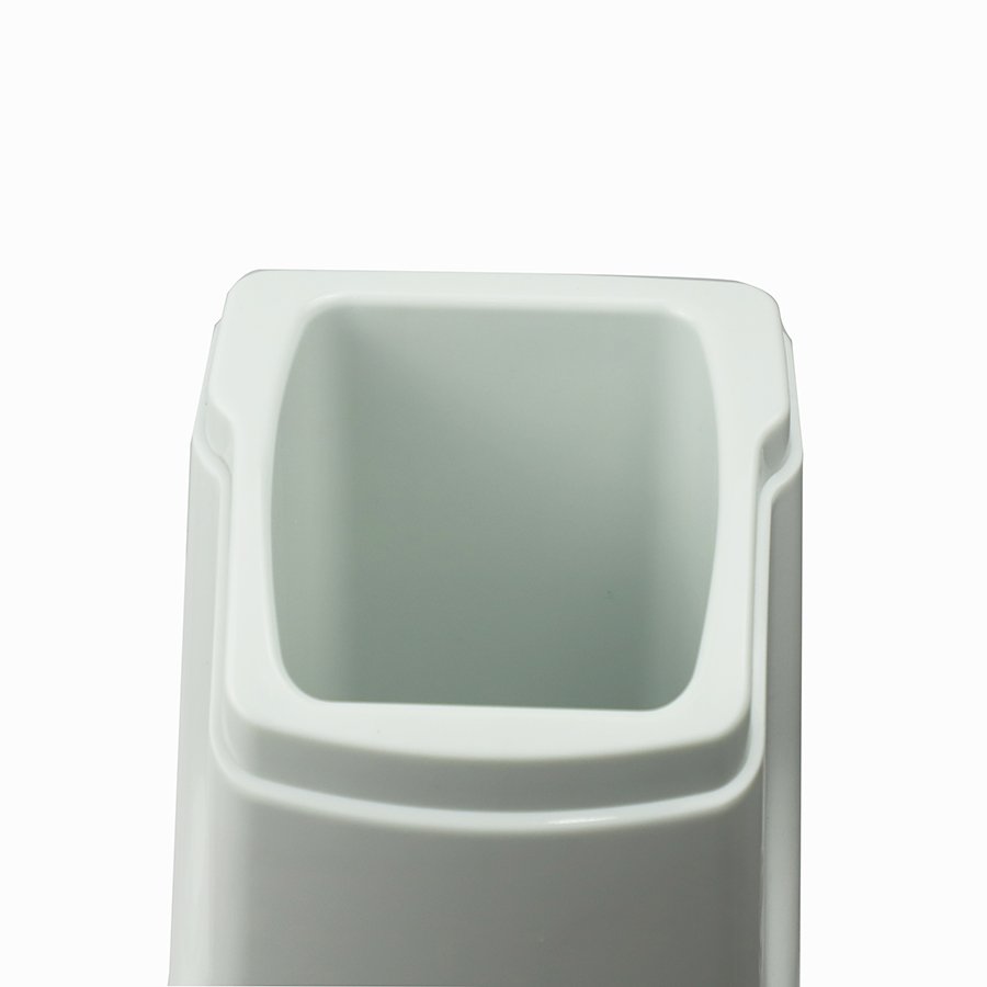 Temperature Control Desktop Small Frozen Yogurt Maker White OEM Electric Yogurt Machine