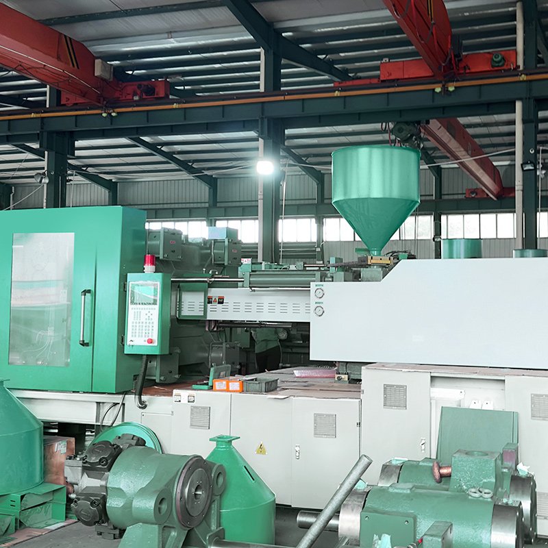 60T Injecting Machine Cylinder Electric Pre Molding Automatic Plastic Button Making Equipment