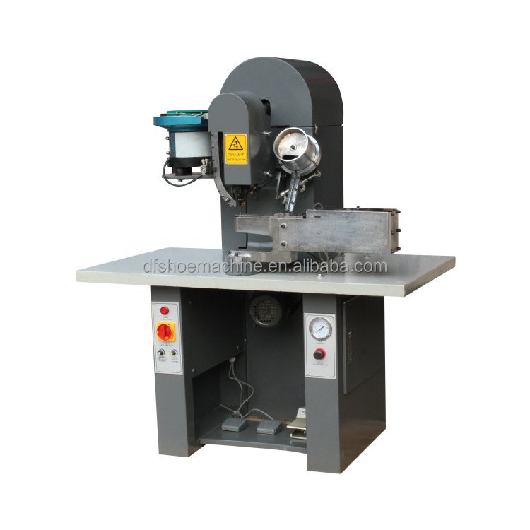 Automatic Footwear Brake Shoe Making Upper Hook Button Fastening Fixing Riveting Machine