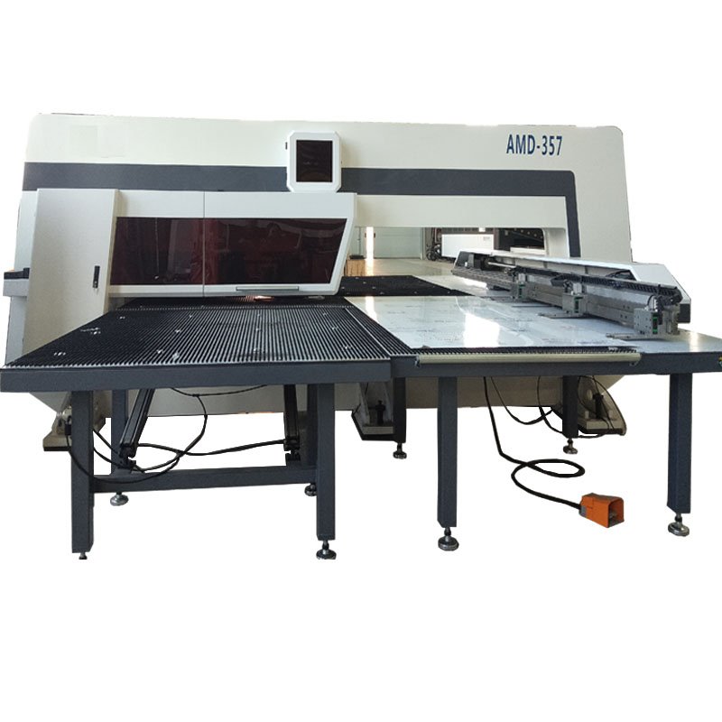 AMD-357 CNC Turret Punch Press Punching machine For Aluminum Alloy Plates And Doors And Windows