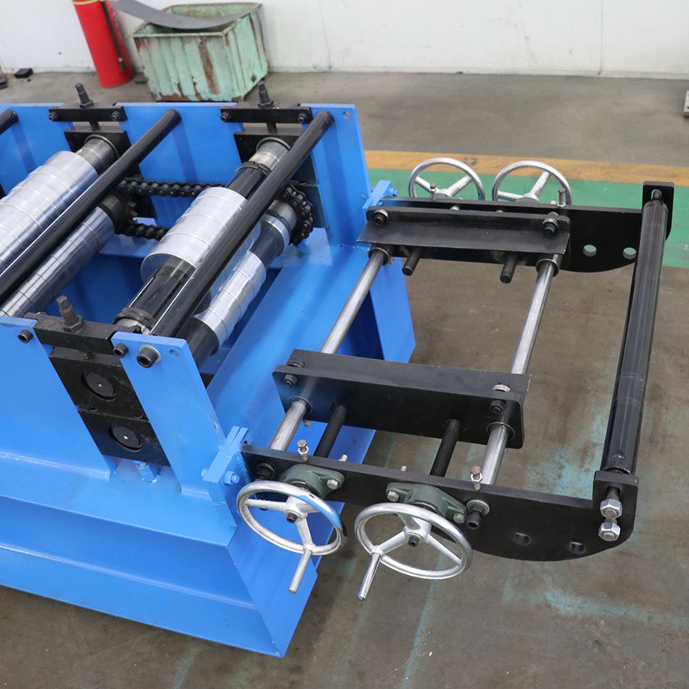 Wholesale Direct Sales Self Lock Roofing Sheet Making Machine Self Lock Roofing Sheet Machine
