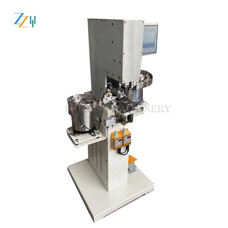 High Output Garment Button Making Machine / Metal Buttons Making Machine / Jeans Button Making Machine