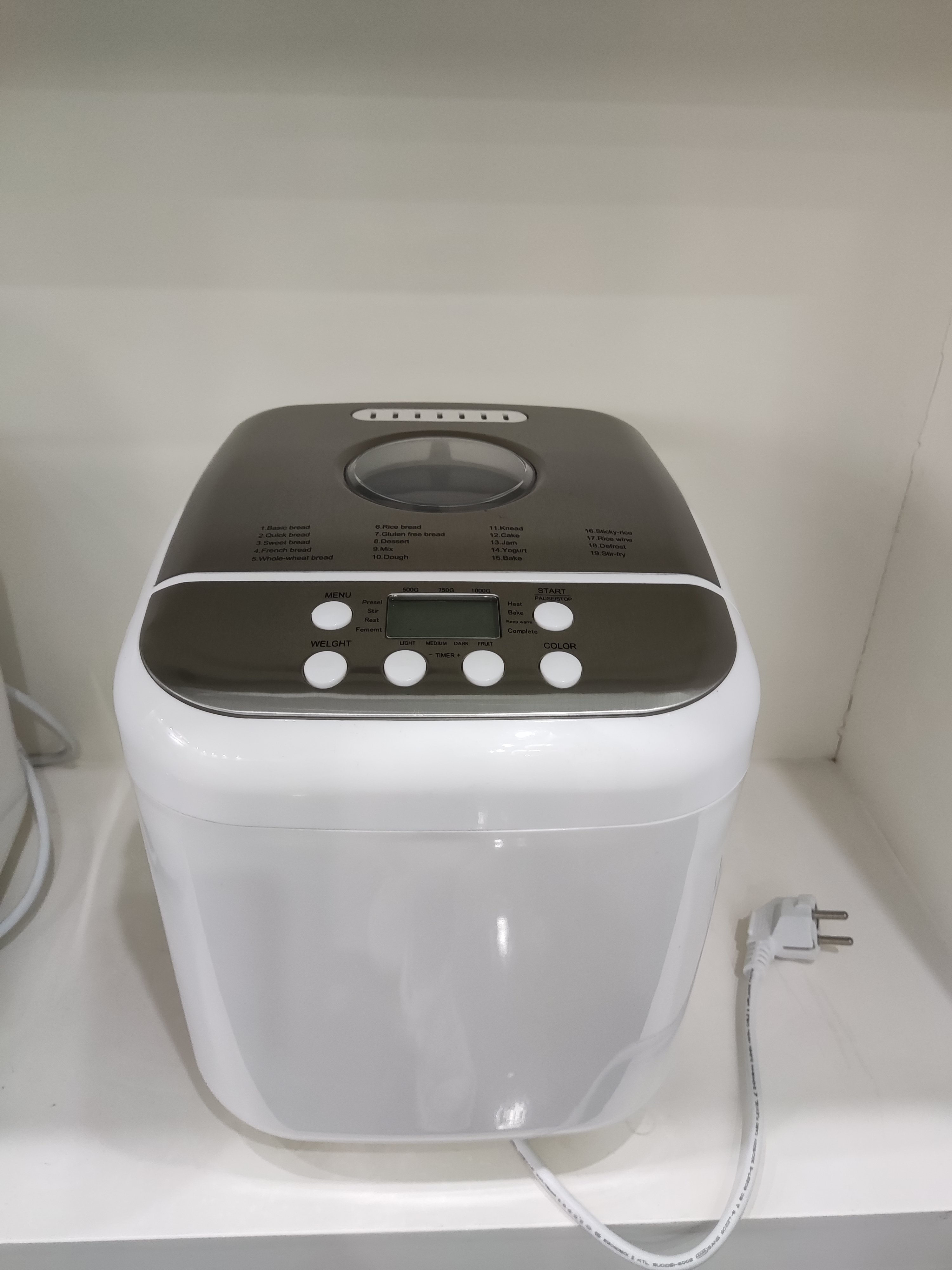 High Quality Home Automatic Plastic Baking Bread Maker Machine Bread Baker 2.0LB