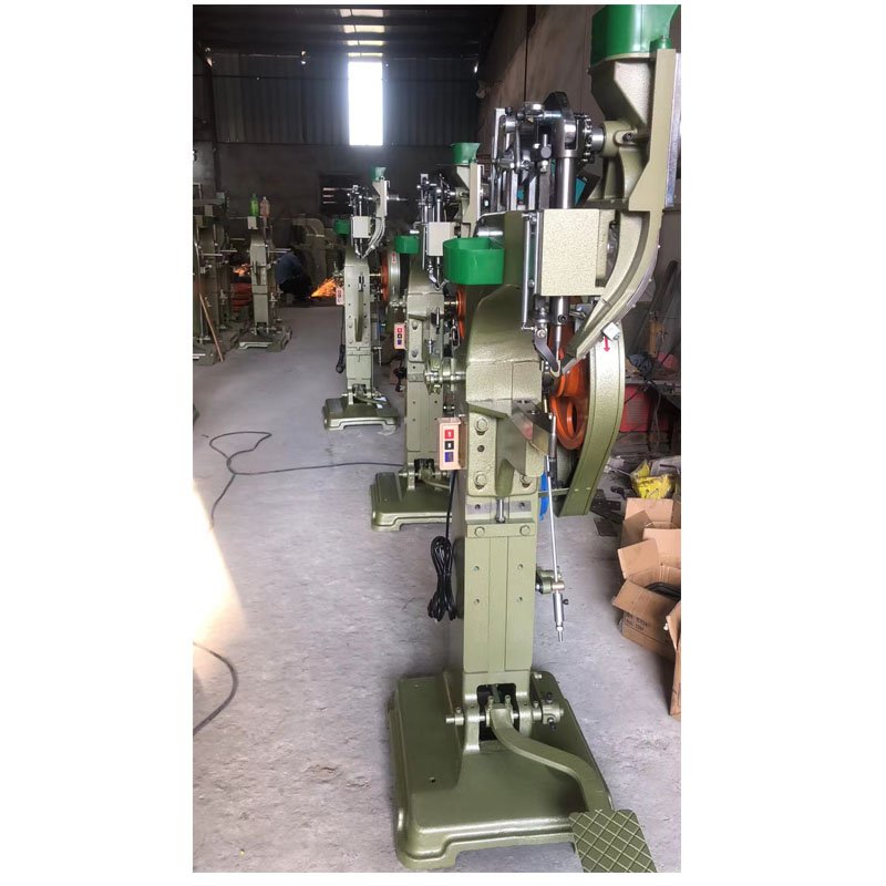 Automatic Riveting Assembling Button Making Machines for Jeans Cloth Snap Button