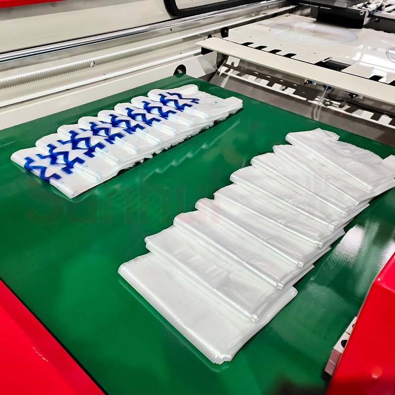 Automatic making machine manufacture the bags plastic t-shirt bag shopping bag making machine