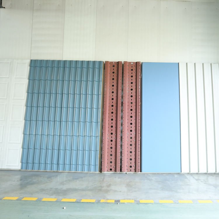 Automatic Polyurethane pir pu cold storage sandwich panel making machine for prefabricated school building