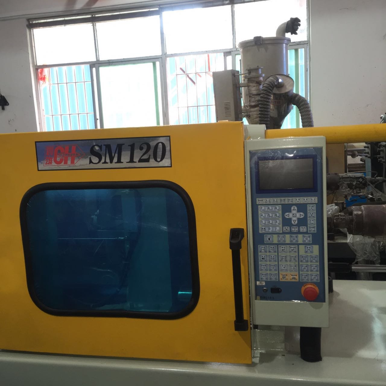 Used injection machines Chen Hsong SM120 Servo Model original Taiwanese plastic injection molding machine making
