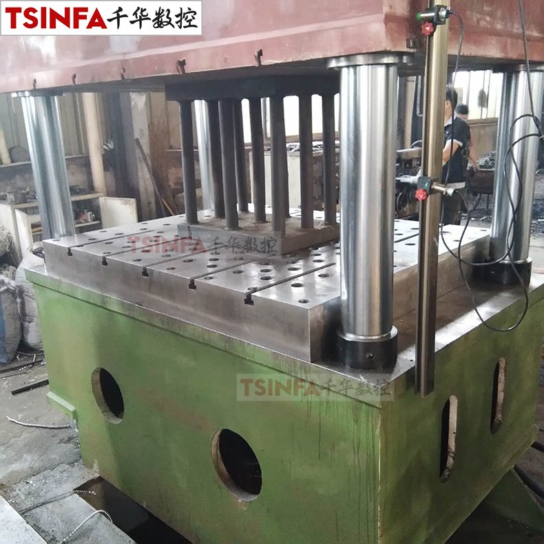 A forming Stainless Steel Cooking Pot Making Machine Automatic four column Hydraulic Punching Press Machine 300t 315t