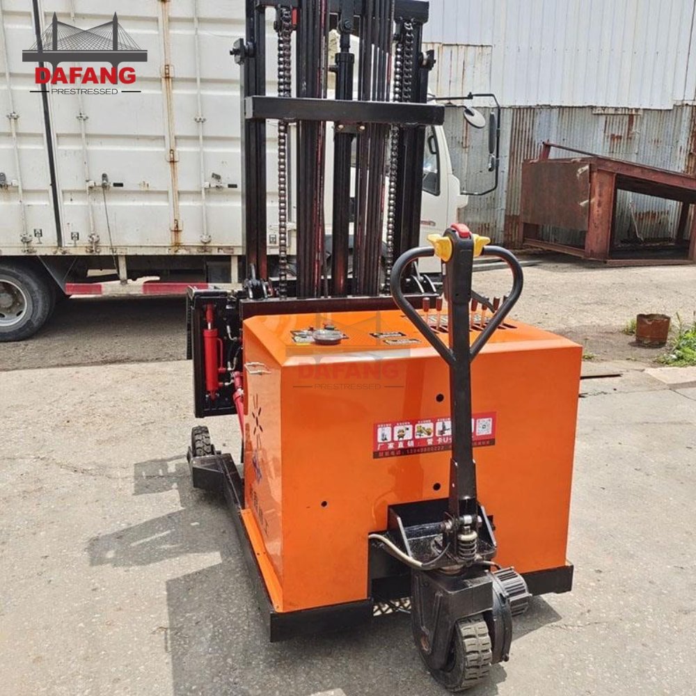 6m Hydraulic Electric Wall Panel Lifting Precast Concrete Wall Panel Installation Machine
