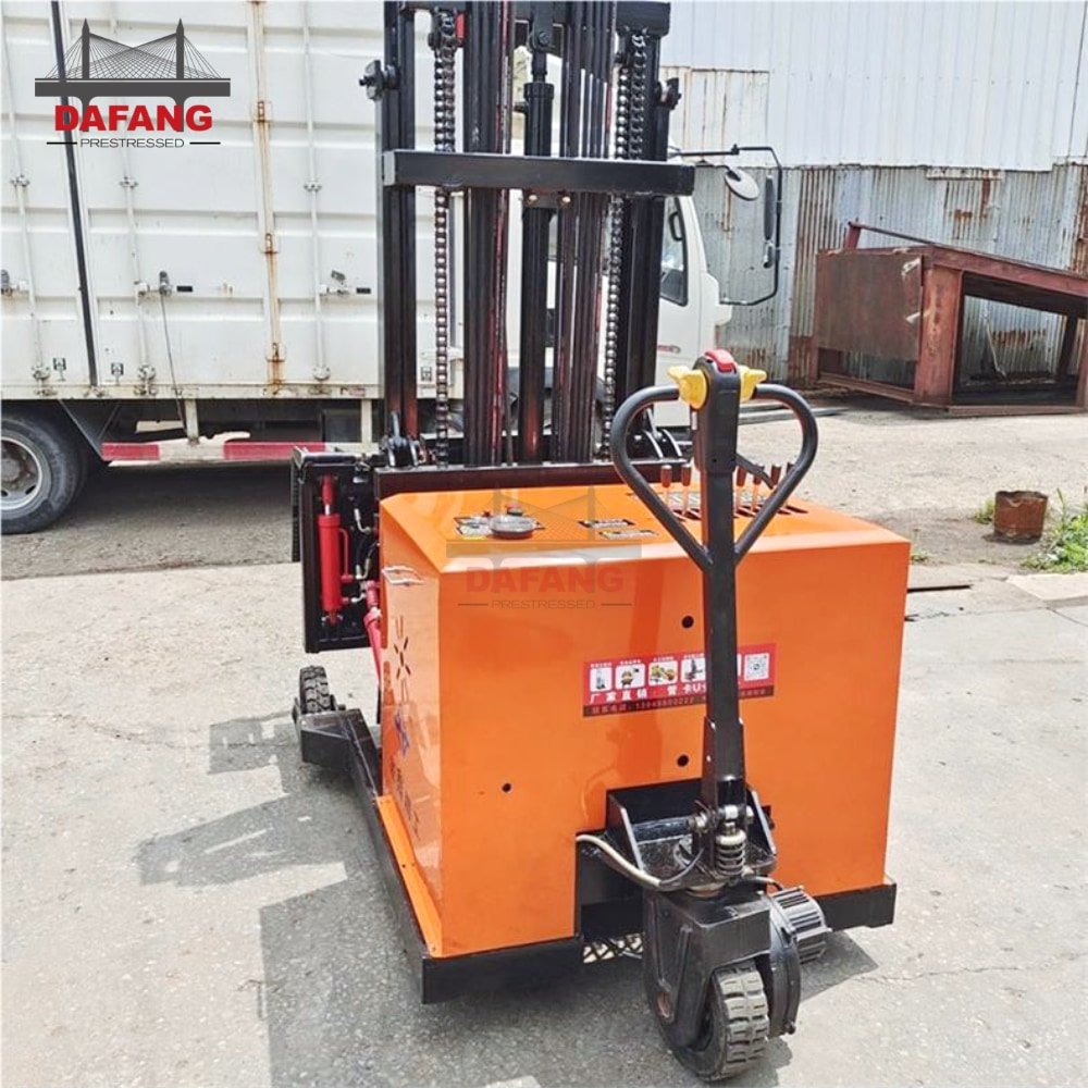 6m Hydraulic Electric Wall Panel Lifting Precast Concrete Wall Panel Installation Machine
