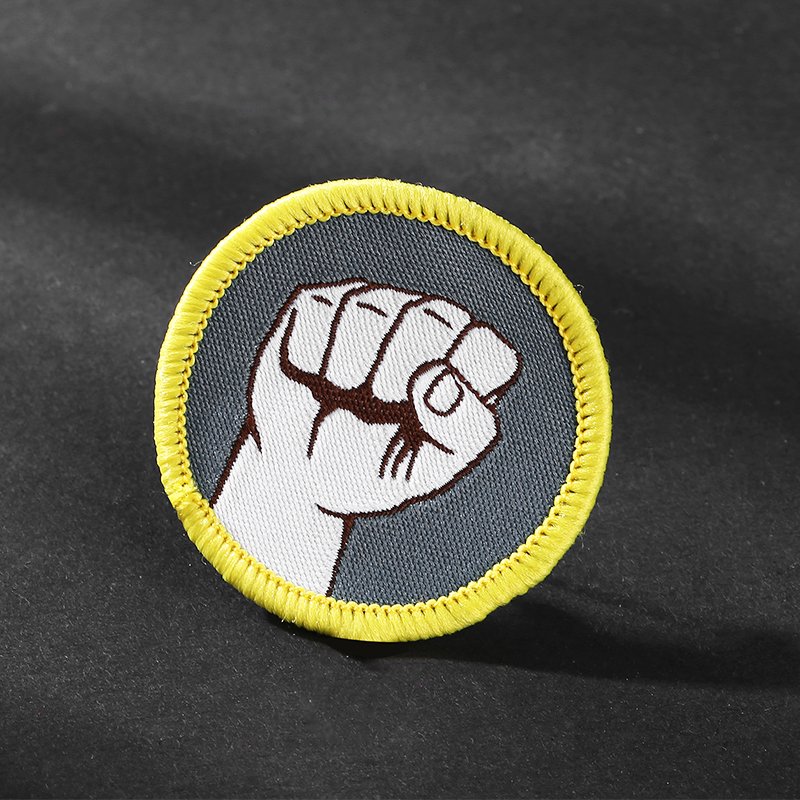 custom clothing machine embroidery emblems/name tag/square/embroidered woven button badge