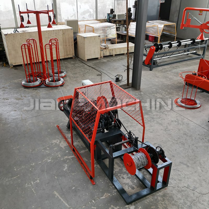 High speed barbed wire making machine can make Max.150KG per hour