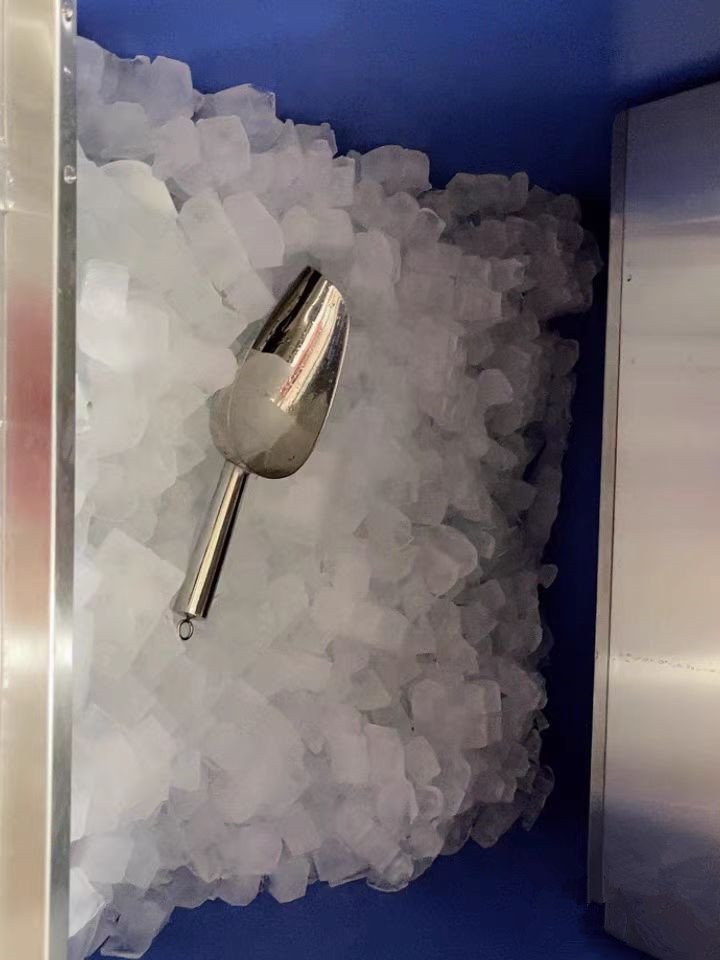 Commercial Intelligent Automatic Large Cube Block Ice Machine Ice Making Machine for Tea Shop KTV Bar
