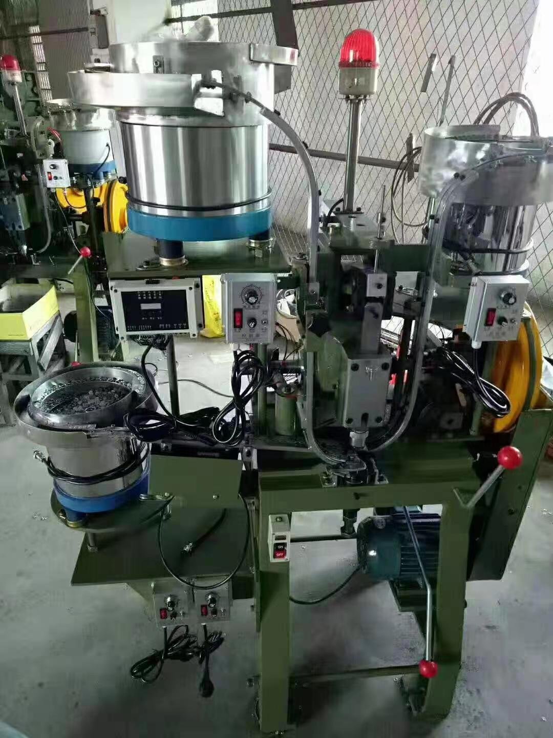 Snap Button Jeans button Riveting Assembling Button Making Machines fixing machine