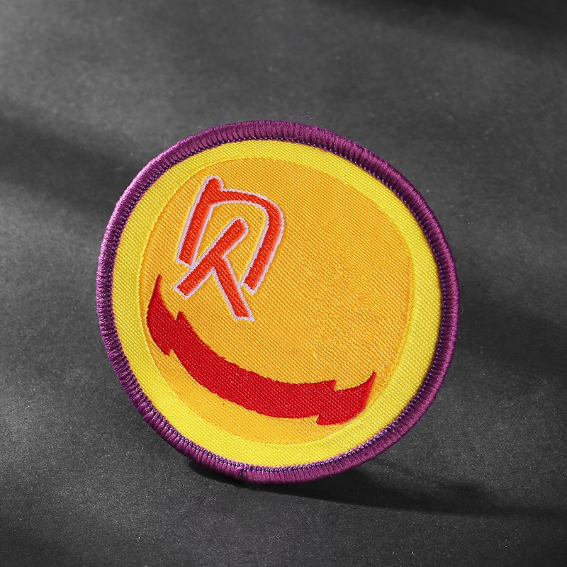 custom clothing logo/name tag/badge machine embroidery woven school badges