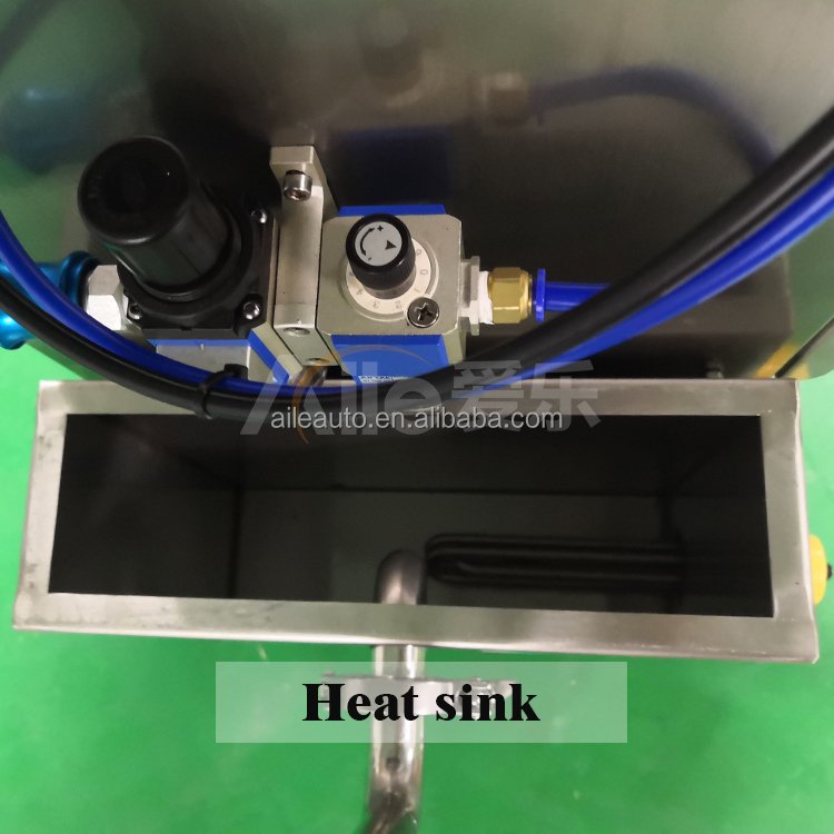 Semi Automatic Constant Temperature Filling Machine Honey Wax Lip Glaze Production and Packaging Equipment