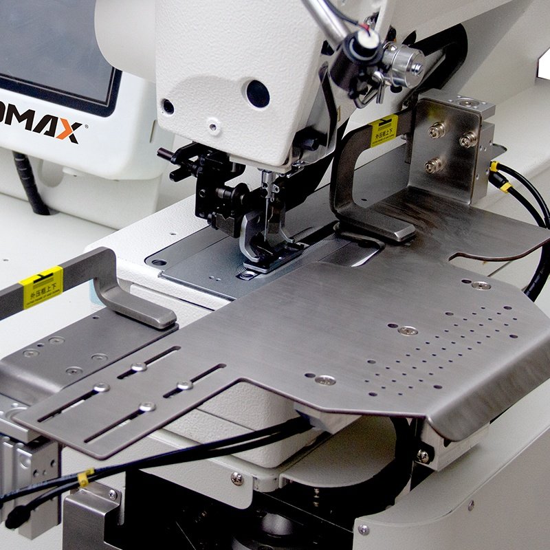 Somax SM-05BH-S Computerized Automatic suits shirts uniform button hole making industrial sewing machine for apparel garments