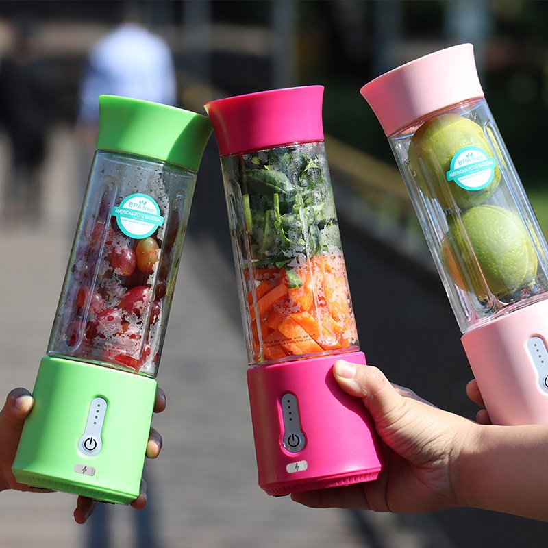 Private Label Battery Operated Food Grade Rechargeable Electric Personal Carry Shakes Mixer Kit Bottle Portable Blender Cup