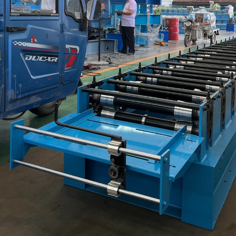 495 mental roofing panel making machine roof sheet roll forming machine manual roof tile making machine