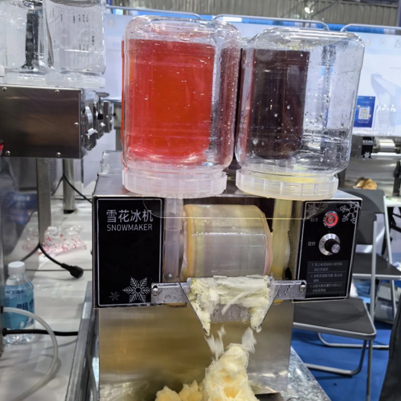 High Power Air Cooling Automatic Shaved Ice Machine Fast Milk Snow Ice Machine Snowflake Ice Crusher snow maker machine