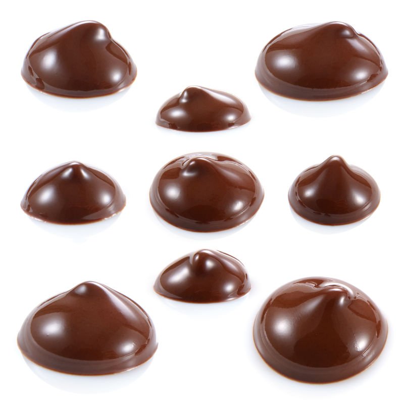 Automatic chocolate drops making machine with cooling tunnel chocolate chips depositor