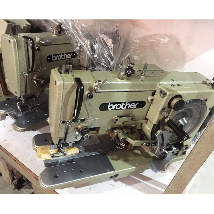 814 straight button hole sewing machine Made in japan for T-shirt making second hand