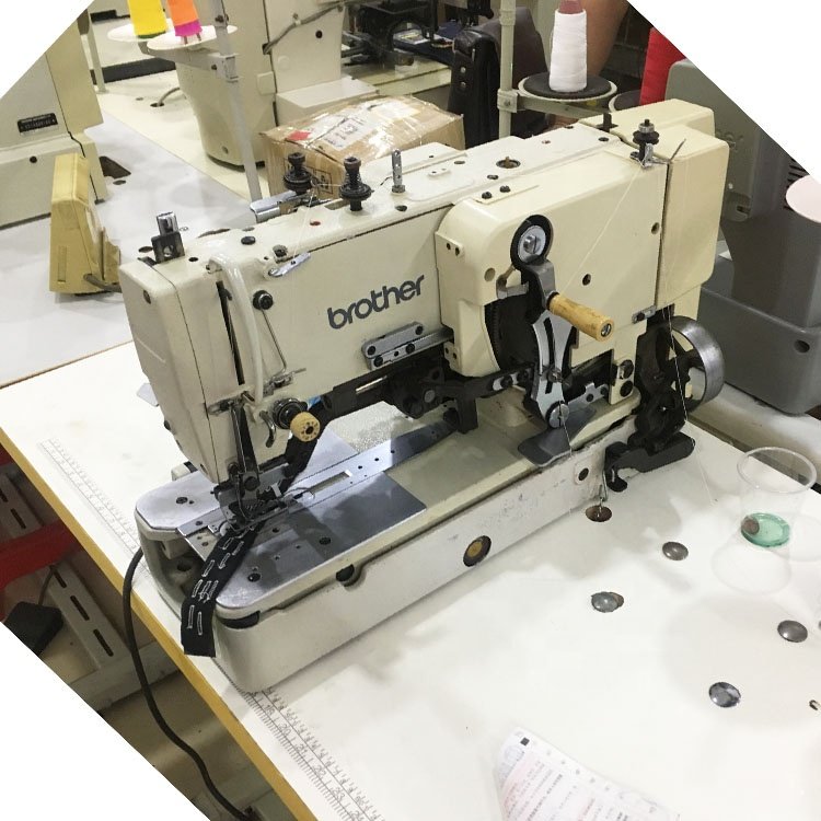 814 straight button hole sewing machine Made in japan for T-shirt making second hand