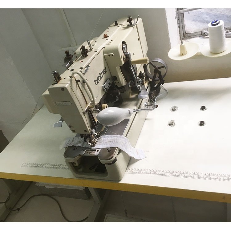 814 straight button hole sewing machine Made in japan for T-shirt making second hand