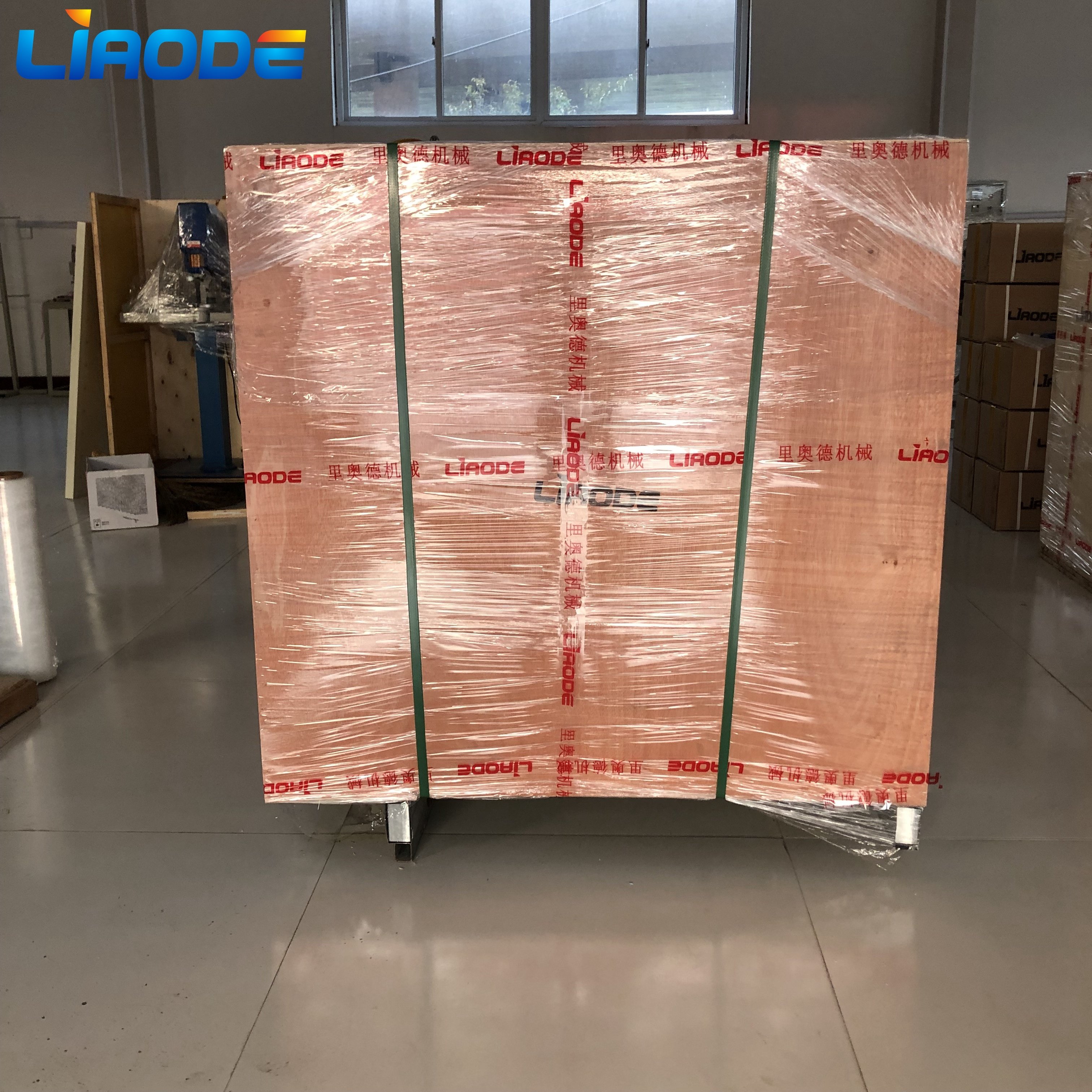 Automatic Furniture Fabric Covered Metal Button making machines