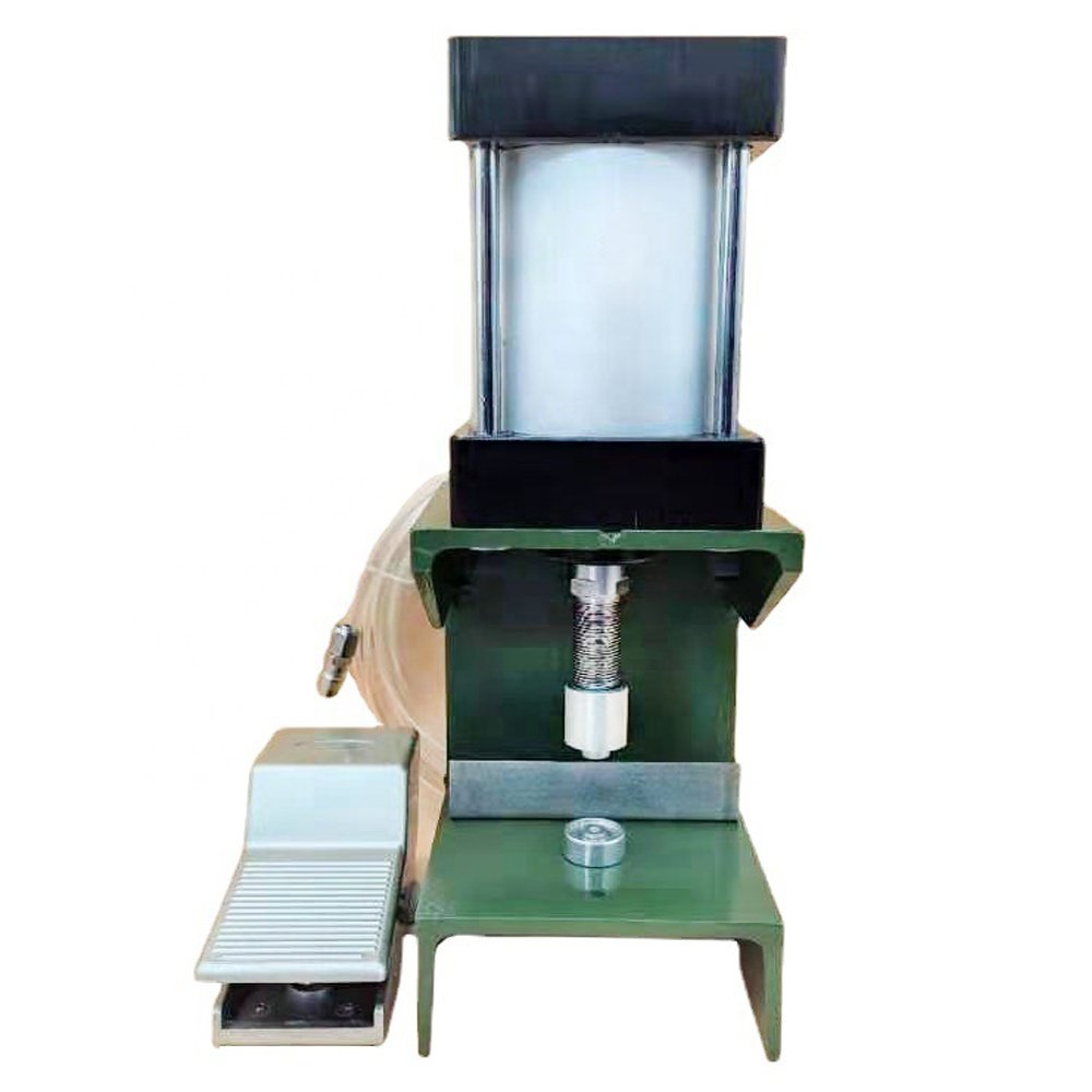 Small Pneumatic Automatic Eyelet Buttonhole machine