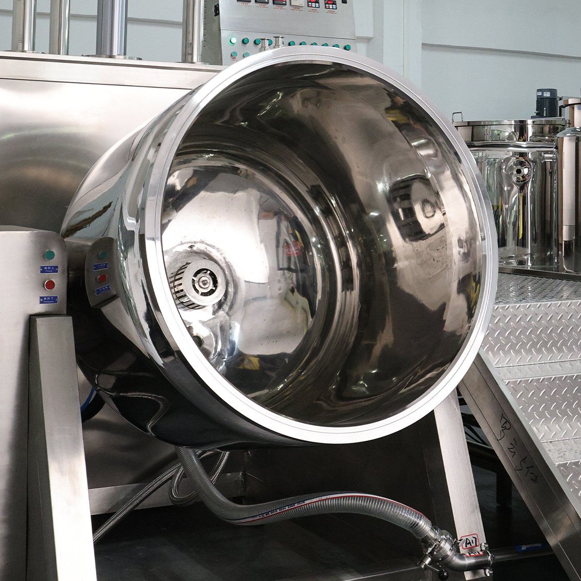 Vacuum Detergent Making Machine Mixer Body Lotion Soap And Cream Making Homogenizer Mixer Emulsifier