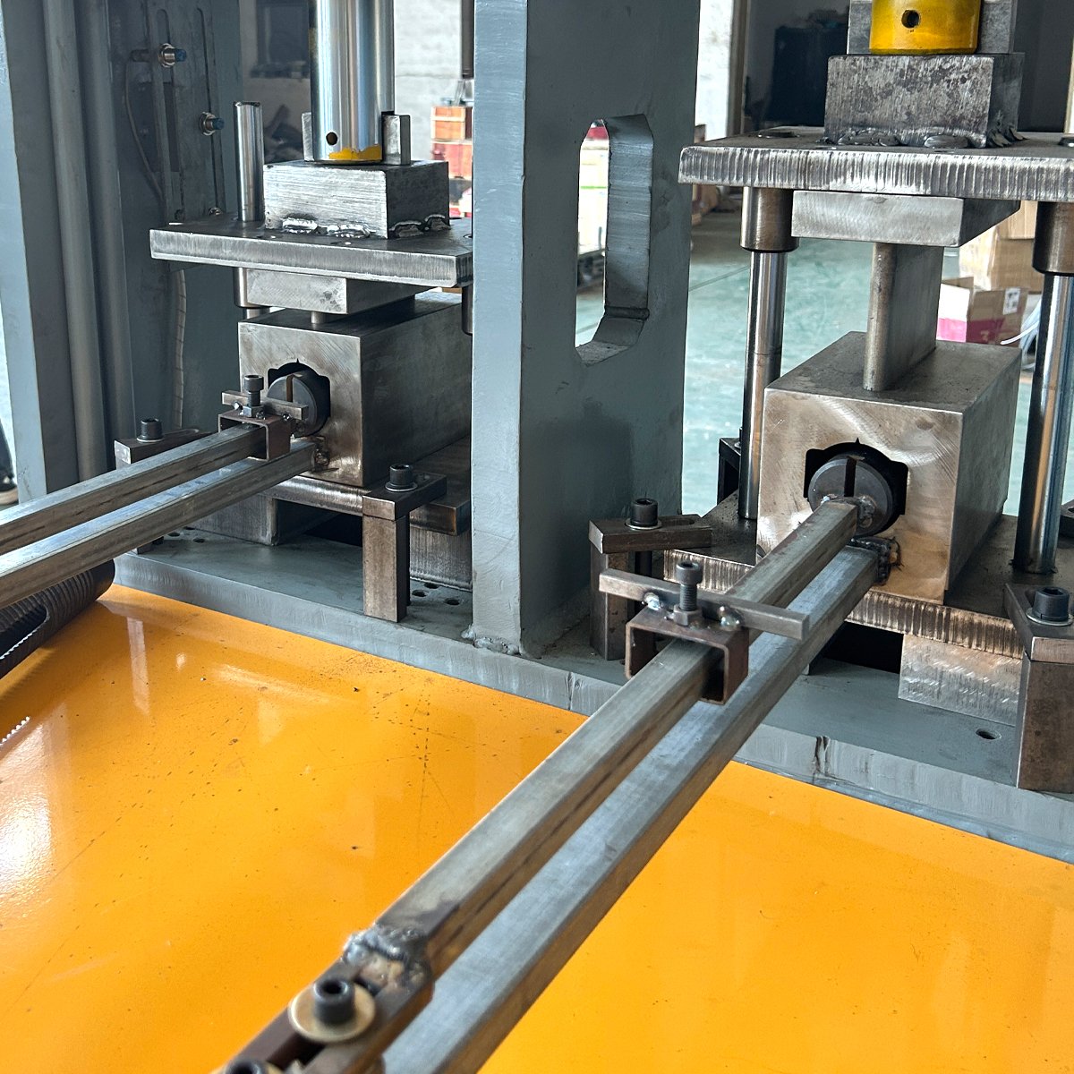 Good Selling Automatic Punching Machines Hydraulic power Press fully automatic aluminum container making machine