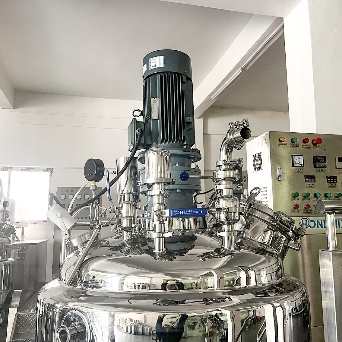 500L 1000L 3000L 5000L Vacuum Emulsifying Mixer Tank for Cosmetics Make Up Product Process Homogeneous Mixing Machine