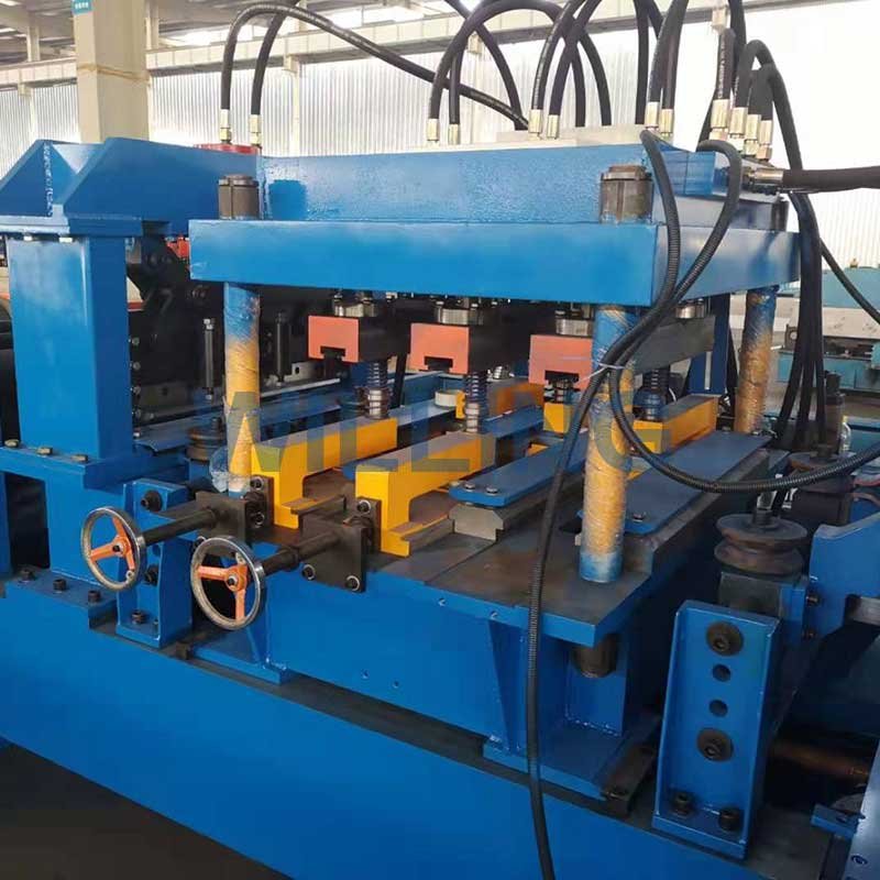 High Speed C Purlin Roll Forming Machine High Quality Automatic Cold Rolling Mills Best Price for Roof Use Core Motor Component